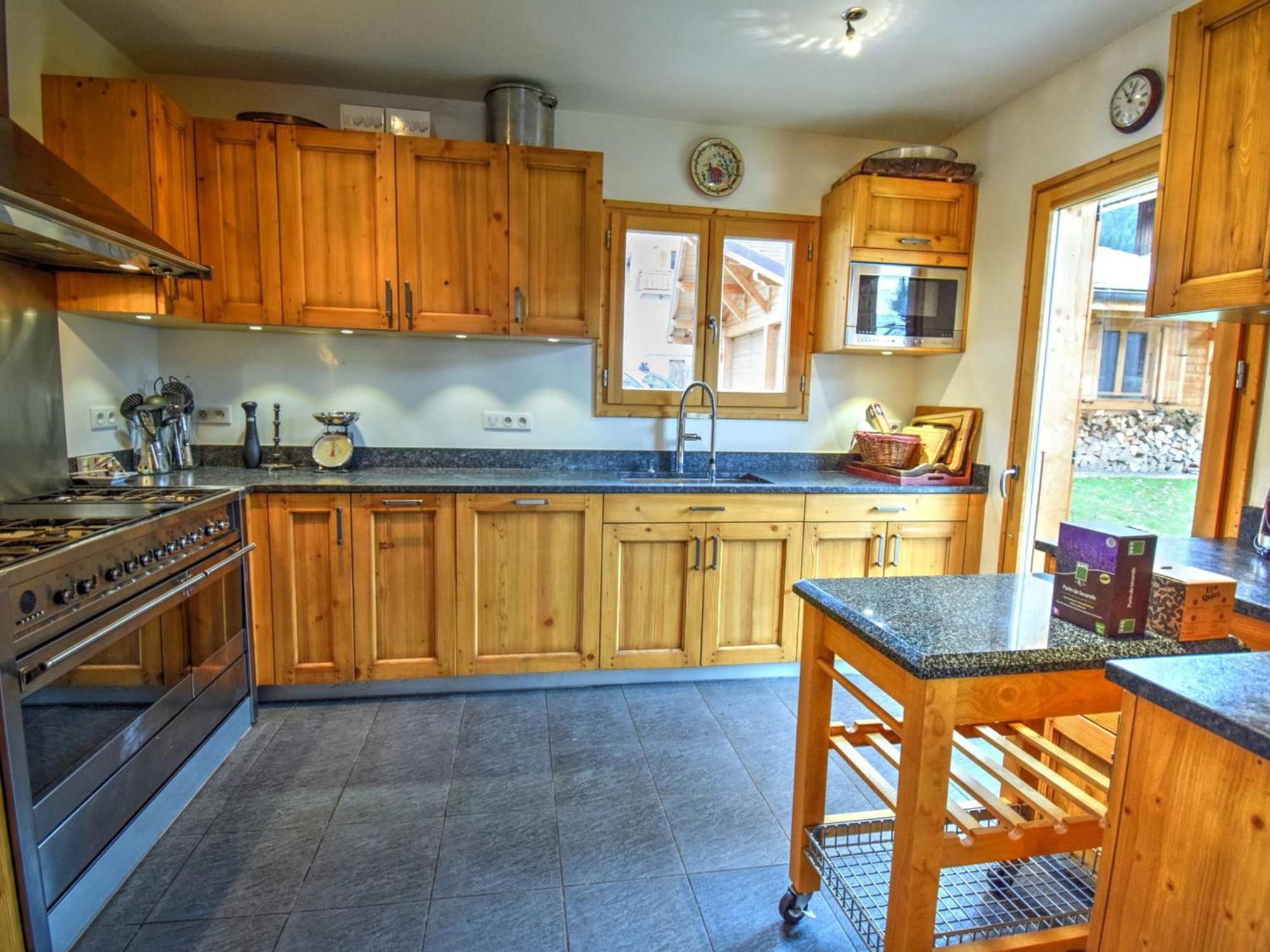 Chalet De Luxe Avec Cheminee, Terrasse, Garage A Morzine - Fr-1-524-14 Exterior foto